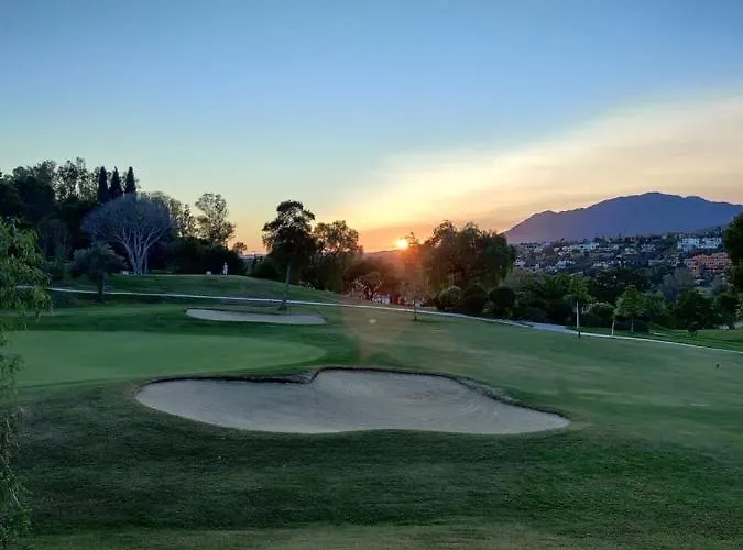Marbella Golf & Sea - Heated Pool 28 Degrees 365 Days Appartement